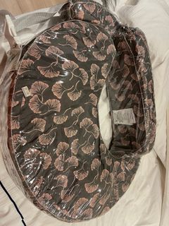 (Category: ) located in . Submitted by Mamaholic (Listing ID 1284114536, Image 1). Description: .