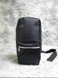 Nano Universe Black Zipper Chest Bag