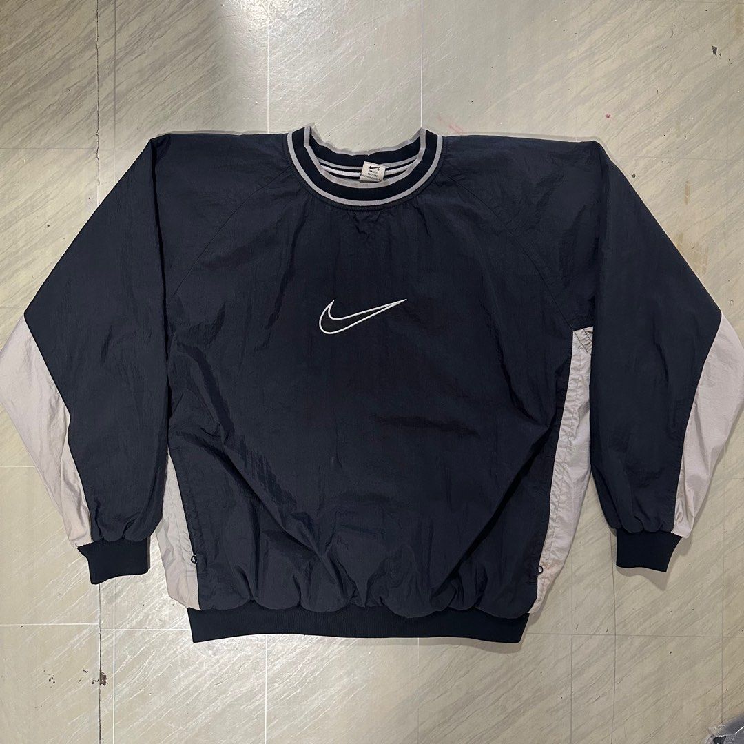nike 90's sweatshirt