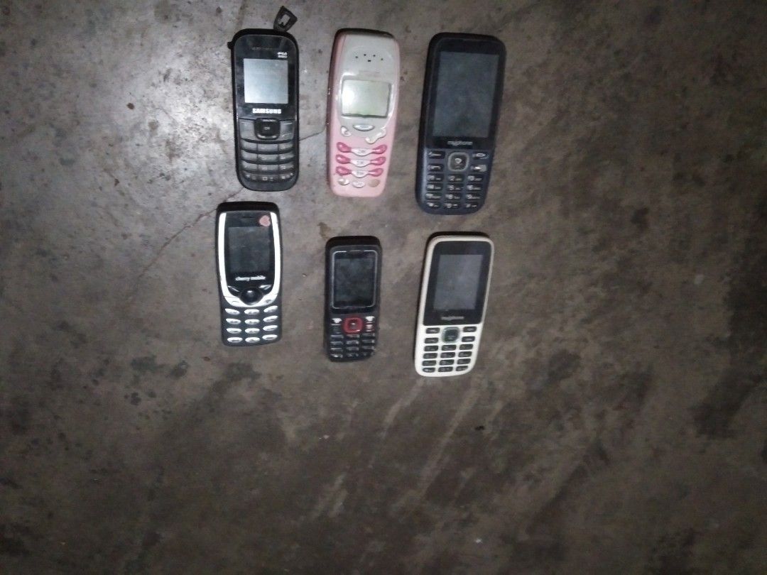 First Keypad Phones Old Keypad/Basic Phones, Mobile Phones & Gadgets, Mobile Phones, Early ...