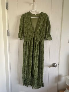 (Category: ) located in . Submitted by styledbynice (Listing ID 1283962994, Image 1). Description: .