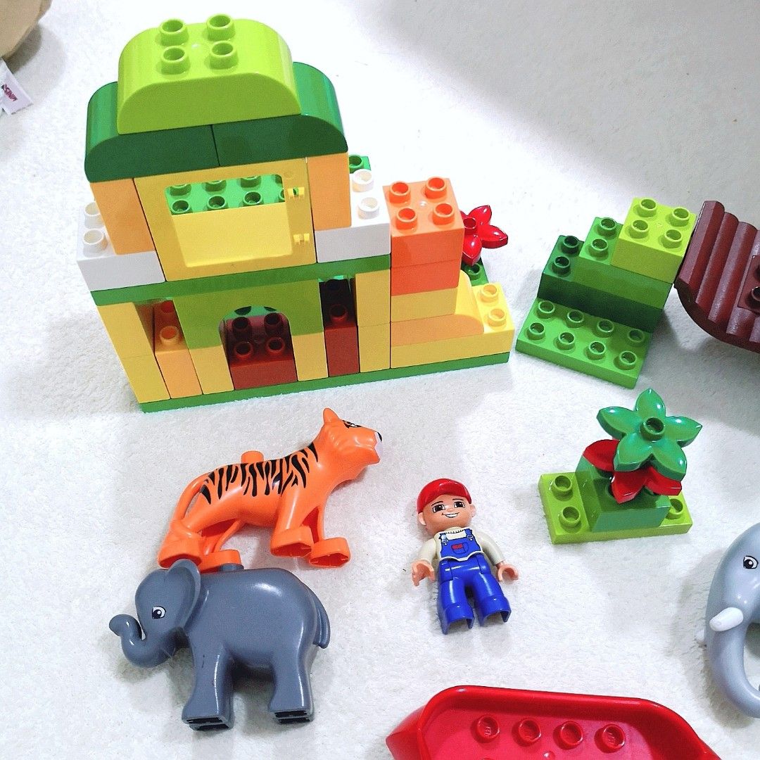 Lego duplo around the world 10804 deals
