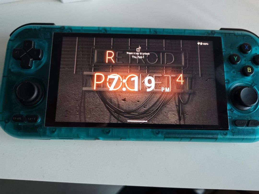 Retroid Pocket 4 pro アイスブルー レビュー】優等生過ぎる『Retroid Pocket 4 Pro』 | yoshives