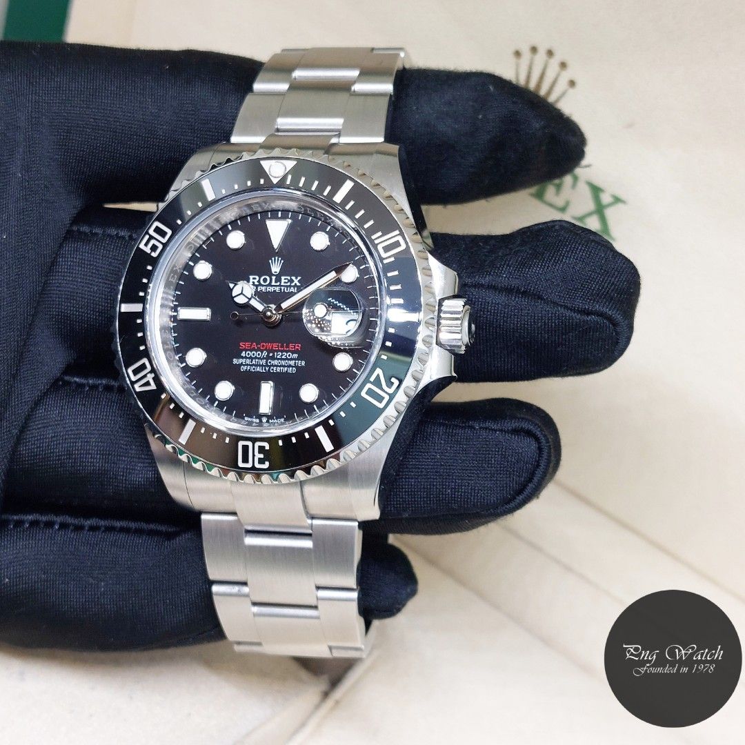 rolex red bezel
