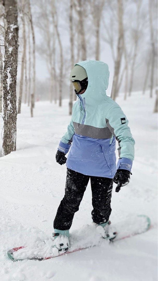 Roxy snowboarding jacket on sale