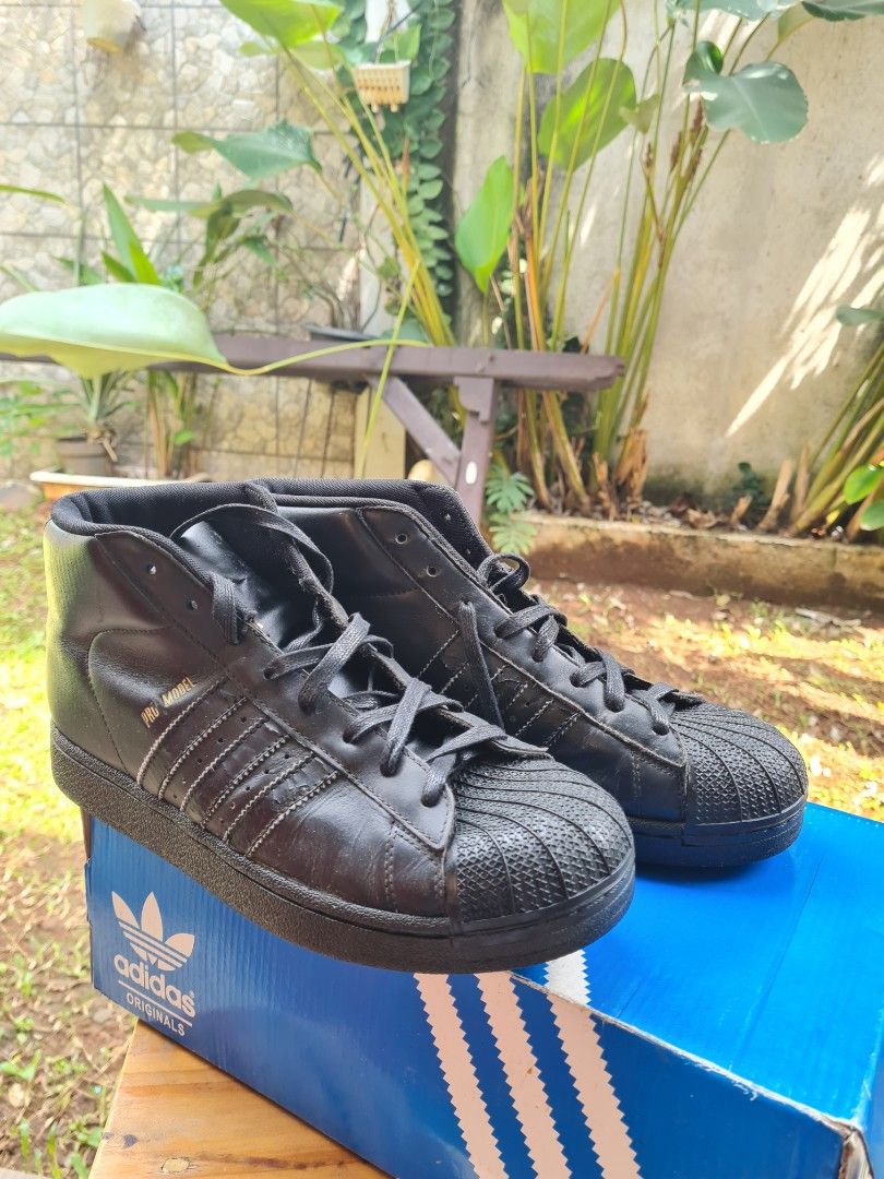 Sepatu Adidas Superstar High Pro Model sz42 5 Fesyen Pria Sepatu Sneakers di Carousell