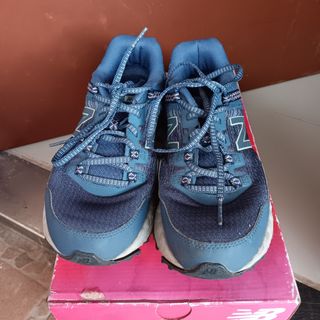(Kategori: ) berada di . Dikirim oleh paramythrift_store (ID iklan 1284066633, Gambar 1). Deskripsi: .
