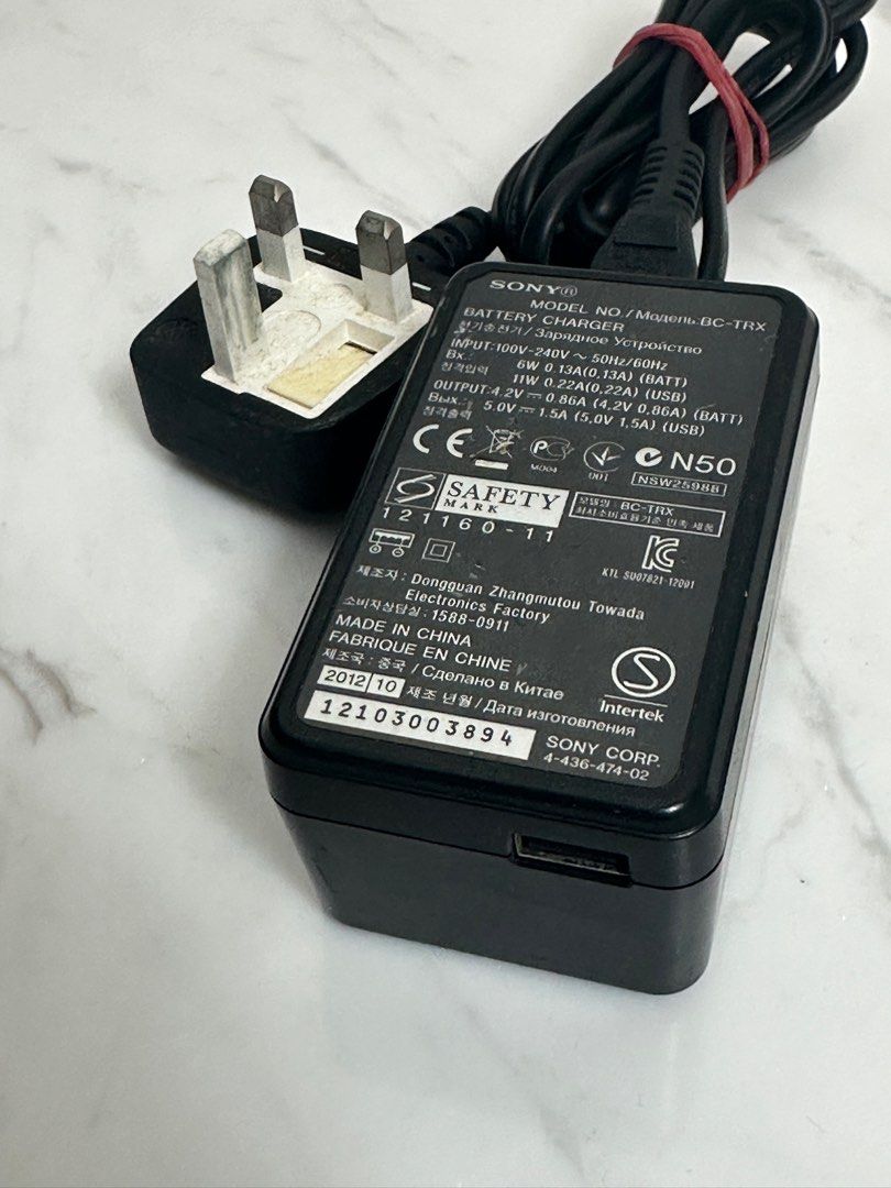 Sony BC-TRX Battery Charger62863112424962113