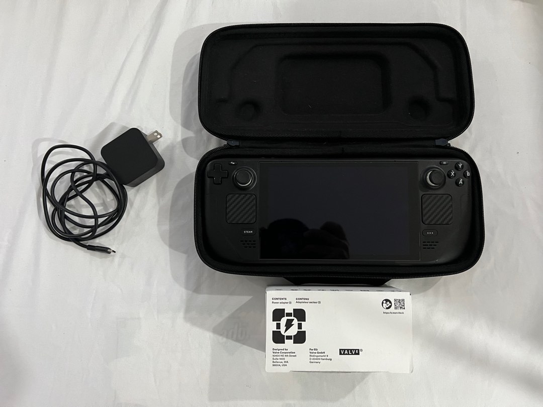 SteamDeck LCD 身近 64GB MicroSD512GB付属