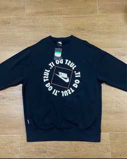 (Category: ) located in . Submitted by thriftbynial (Listing ID 1284158206, Image 1). Description: .