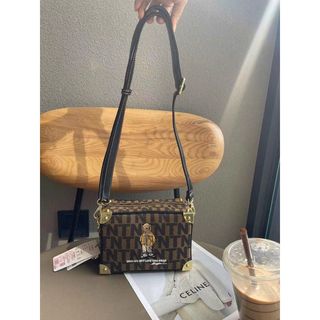 (Category: ) located in . Submitted by bella_shoper (Listing ID 1283962855, Image 1). Description: .