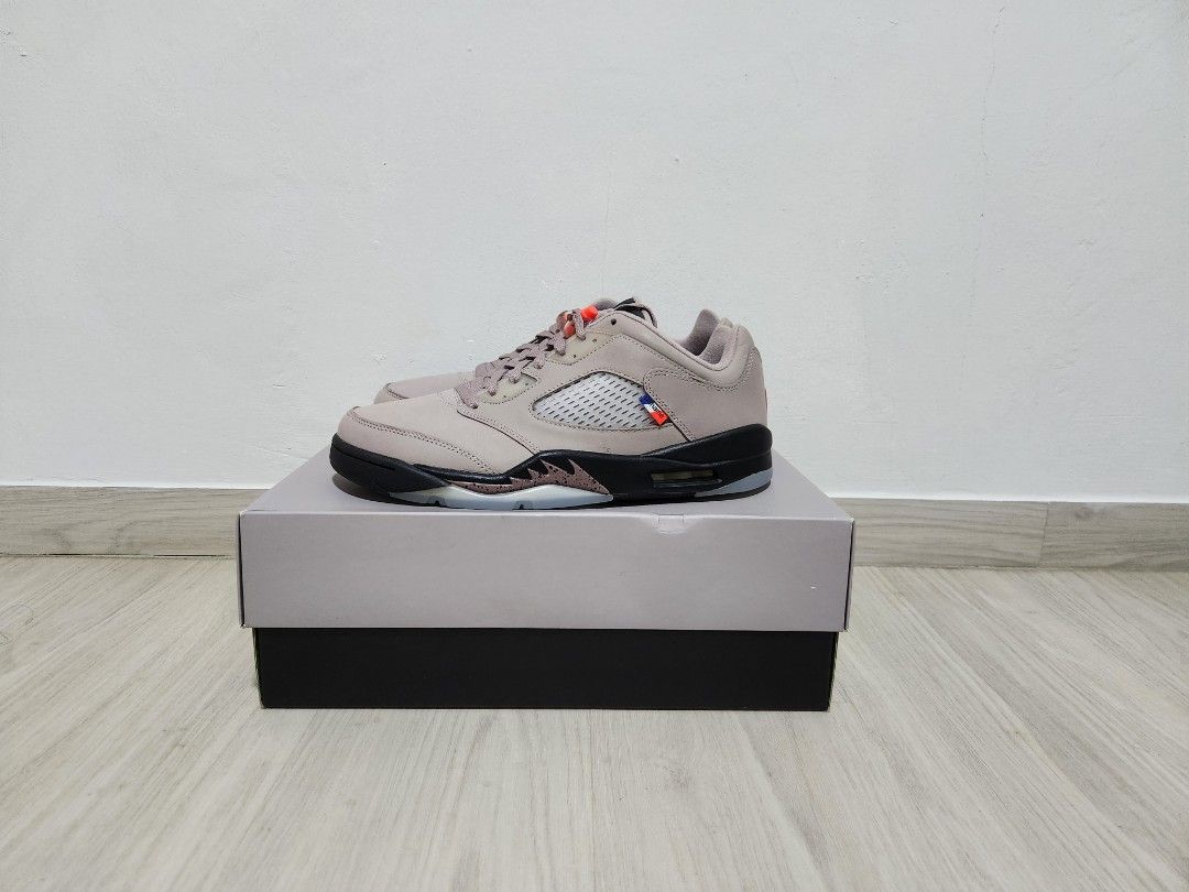 Under nike hotsell