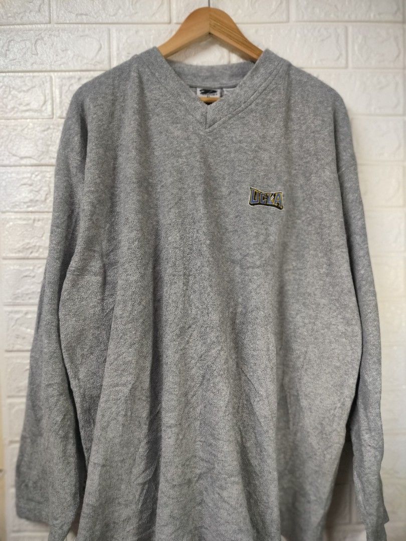 Ucla embroidered outlet sweatshirt