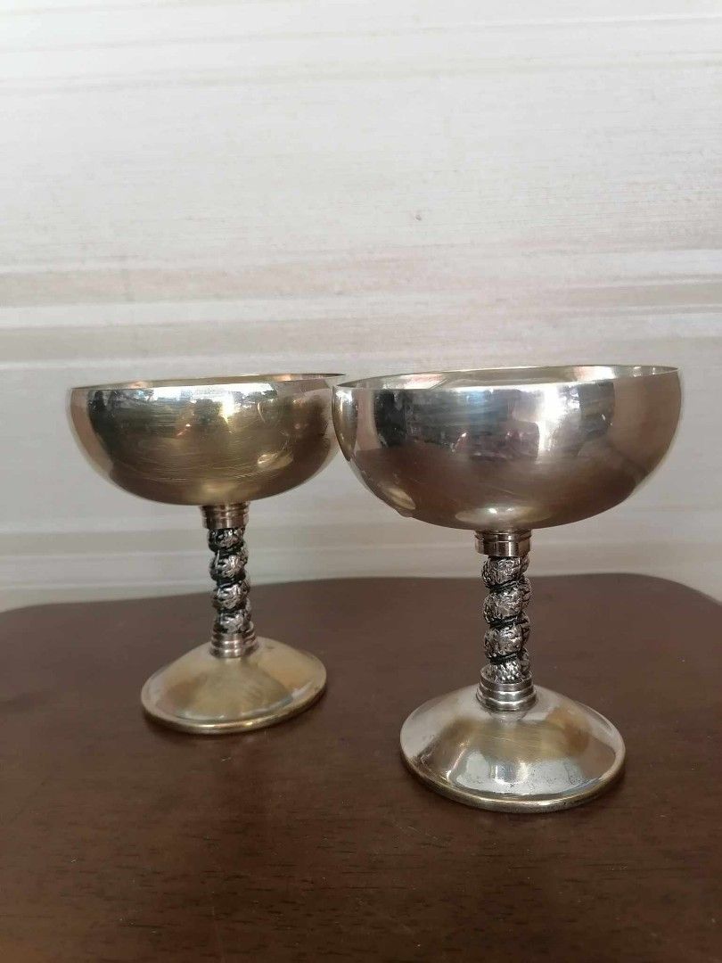 Visiuc SA Silver Plated 1950 Goblet (Category: Other Kitchenware & Tableware) located in Caloocan City. Submitted by chonadura91470 (Listing ID 1284116503, Image 1). Description: silver plated 1950 goblet made in Spain from UK.
