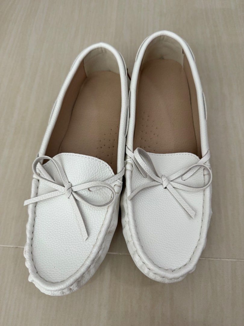 White loafer shoes womens online