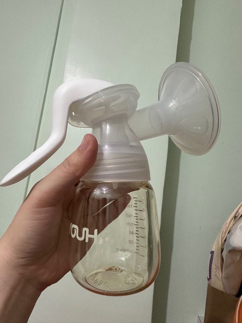 Youha Manual Breast Pump (Category: Breastfeeding & Bottle Feeding) located in Mandaluyong City. Submitted by andreannf (Listing ID 1283978780, Image 2). Description: Almost new! Tried once lng Pick up @ Mandaluyong.