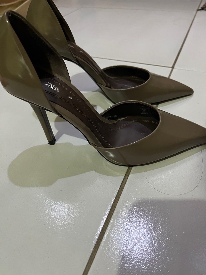 Zara Close Office Shoes (Category: Heels) located in Cebu City. Submitted by lessyb (Listing ID 1284084846, Image 2). Description: Not used, not my size.