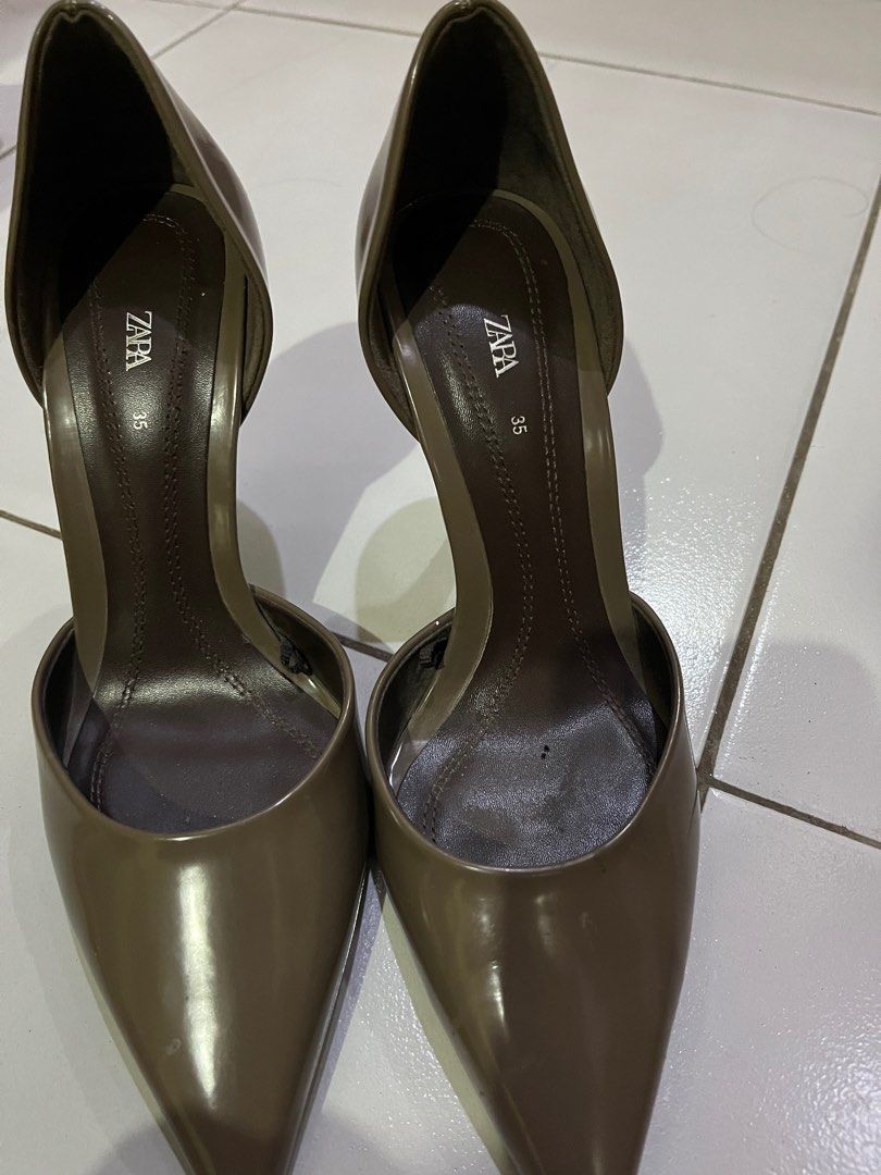 Zara Close Office Shoes (Category: Heels) located in Cebu City. Submitted by lessyb (Listing ID 1284084846, Image 3). Description: Not used, not my size.
