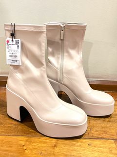 H&M block heel low cut boots, Women's Fashion, Footwear, Boots on