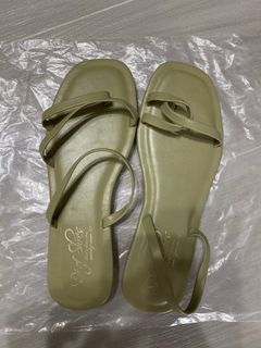 （分類：）位於 。 由 ngaincon 提交（商品編號 1284352828，圖片 1）。簡介： 。