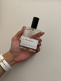 （分類：）位於 。 由 bluewhaletofly 提交（商品編號 1284320790，圖片 1）。簡介： 。