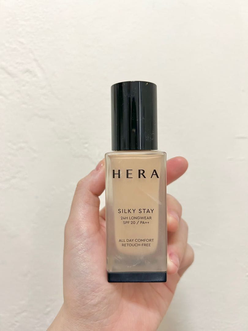 hera silk stay foundation