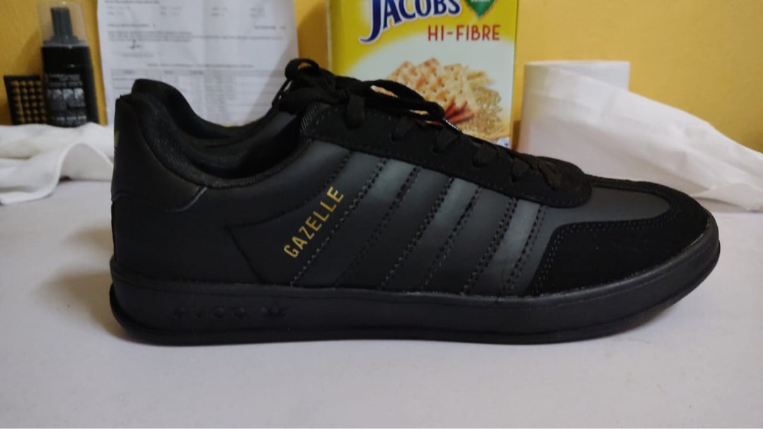 Adidas discount gazelle shopee