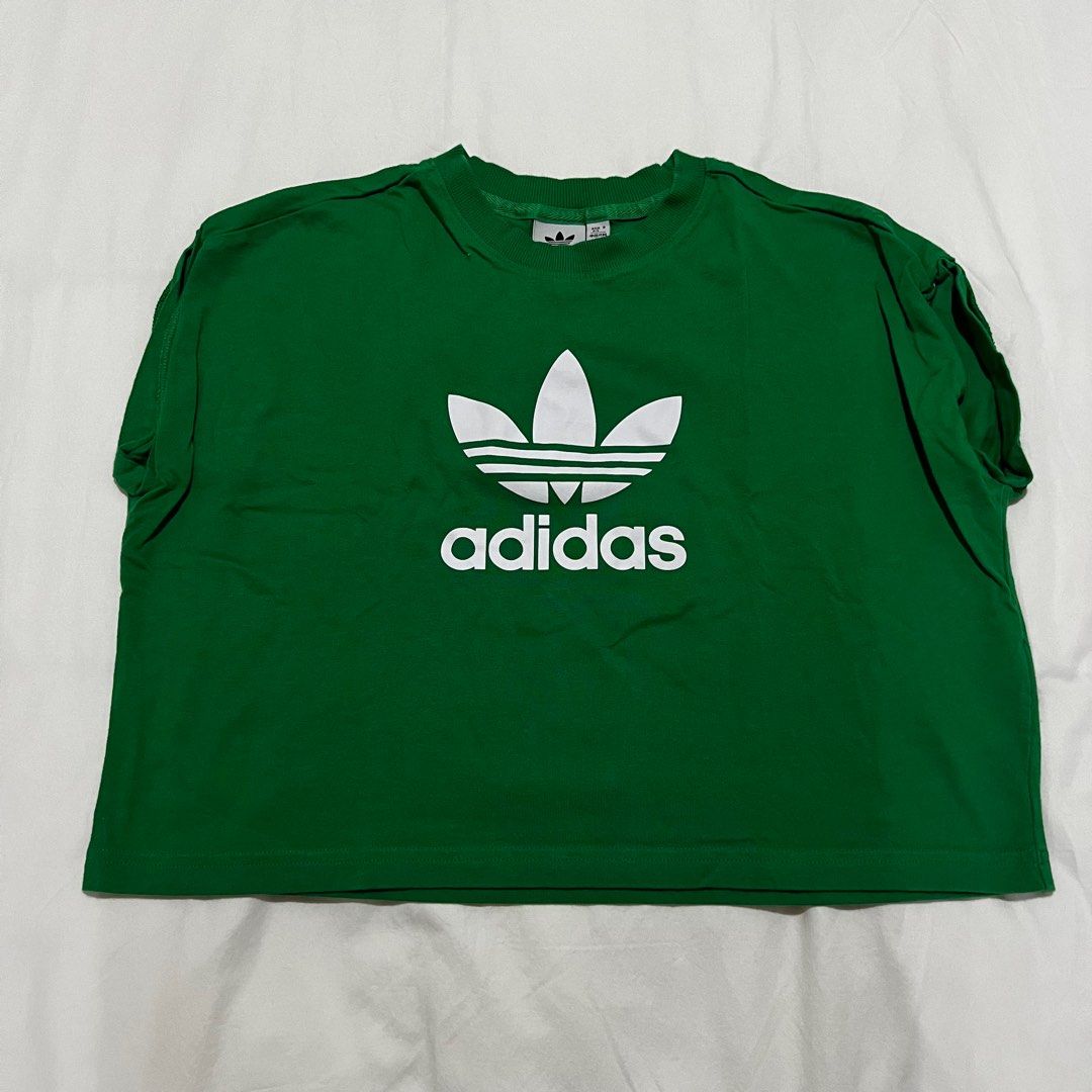 Adidas Original green shirt (Category: Activewear) located in Makati City. Submitted by msjcfr (Listing ID 1284461604, Image 1). Description: Selling my adidas original muscle shirt. Used only once • small • green.