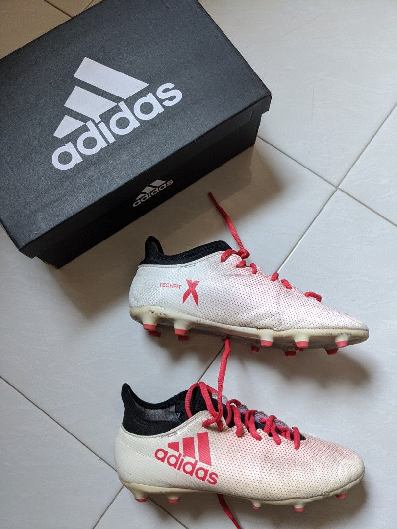 Adidas soccer cleats US 5 UK 4.5 Sports Equipment Other Sports Equipment and Supplies on Carousell