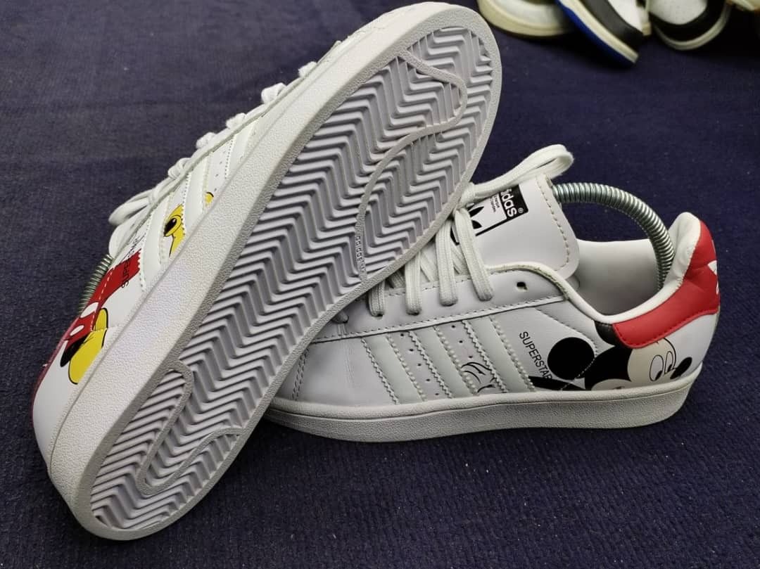 adidas gazelle silver green womens KIDS ADIDAS DISNEY MICKEY MOUSE adiFOM SUPERSTAR 360 (CORE BLACK / CLOUD  WHITE / BETTER SCARLET)