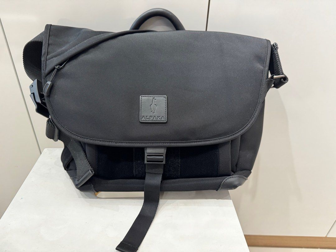 7ven mini messenger deals