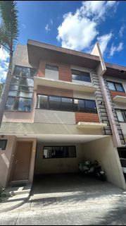 ALVENDIA BY ROCKWELL SAN JUAN TOWNHOUSE FOR SALE