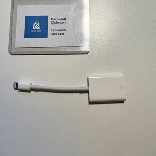 Apple Lightning to SD Card Camera Reader AUTHENTIC FROM APPLE