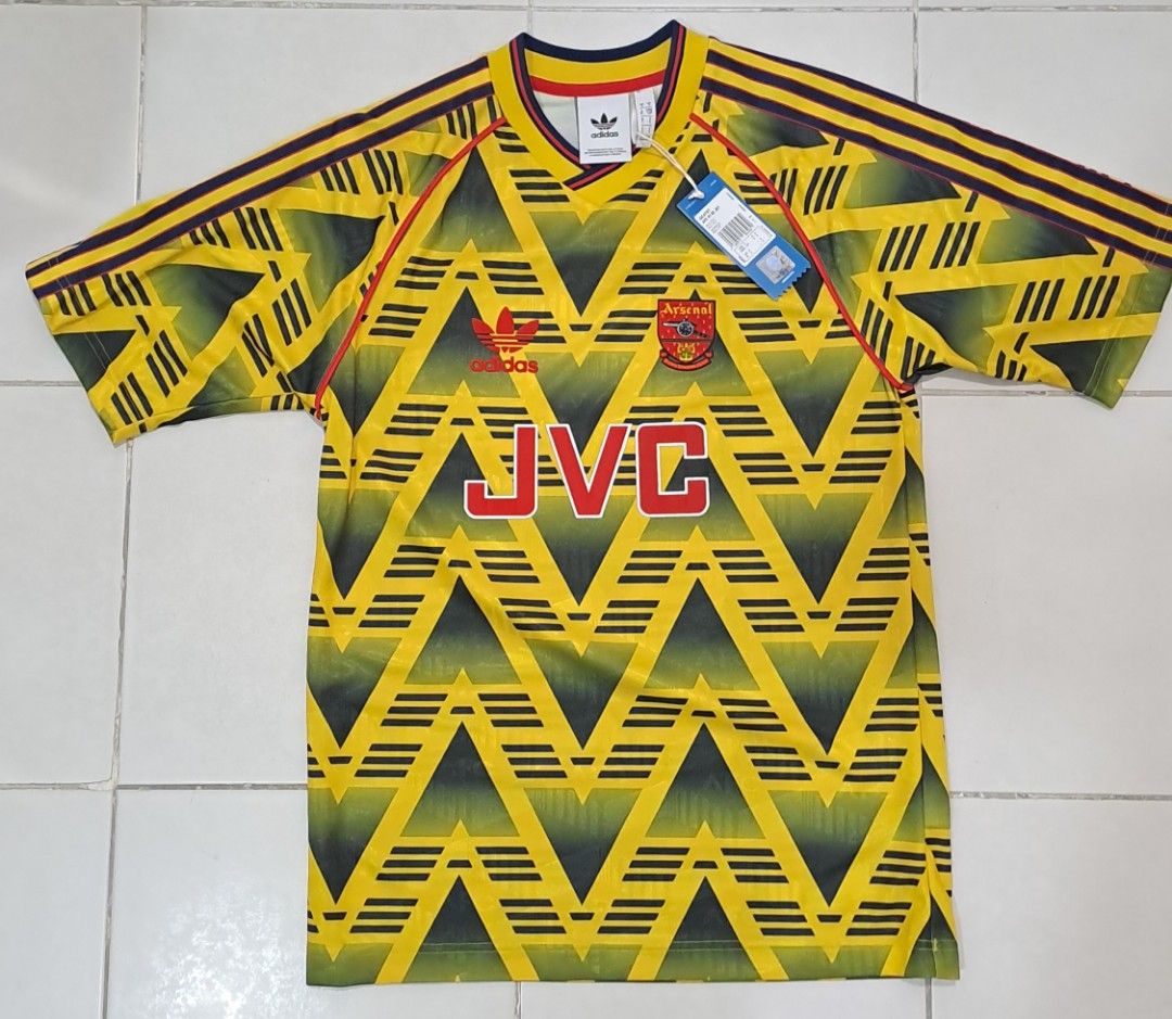 Arsenal hotsell away 91