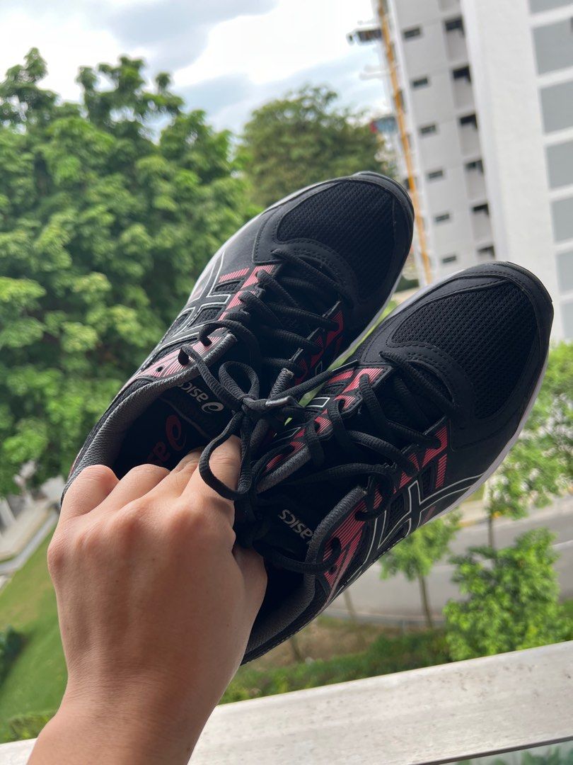 Asics shows size 9.5 Men s Fashion Footwear Sneakers on Carousell