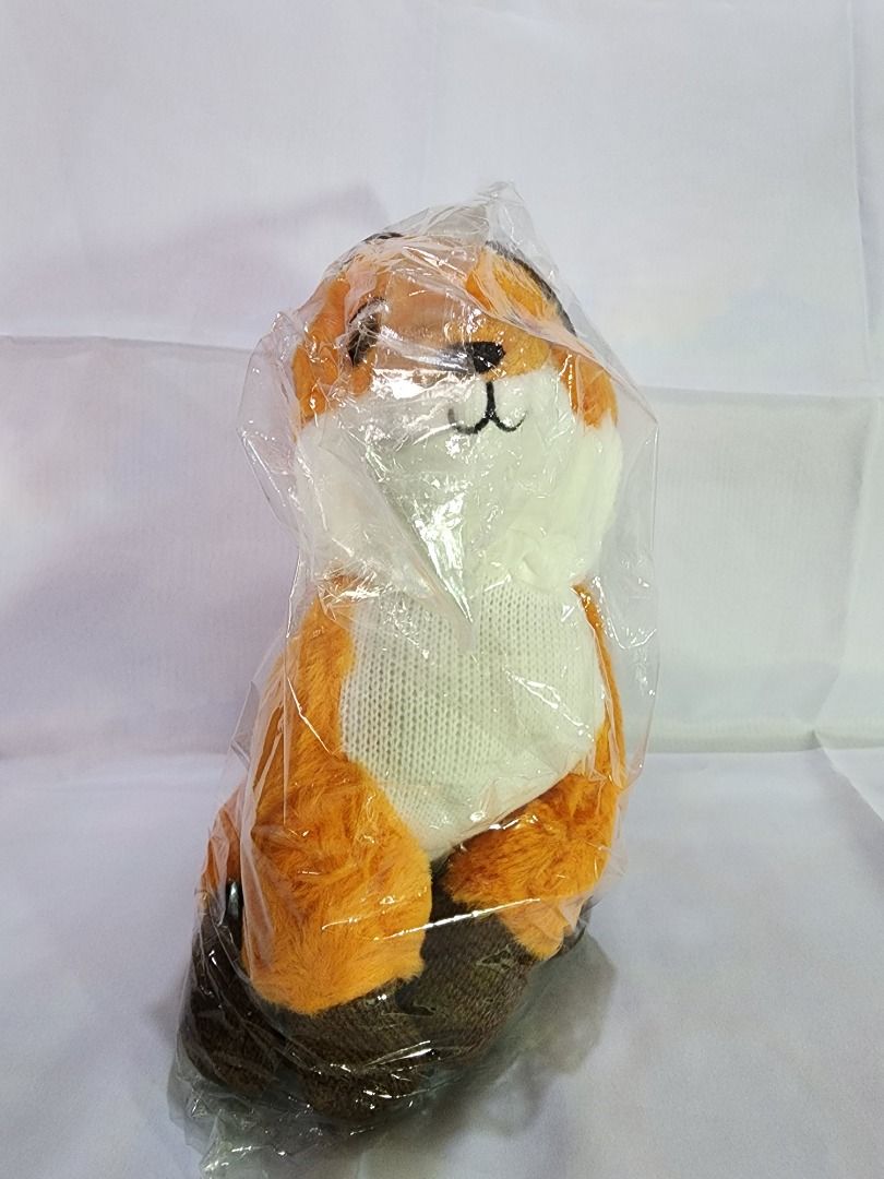 Assorted Cute Animal Stuffed Toys/Plushies (Category: Plushies & Soft Toys) located in Caloocan City. Submitted by Kat808 (Listing ID 1284353077, Image 2). Description: 🦊Stuffed Toys/Plushies for Sale -Fox -Koala -Dinosaur 🦊Php 80 each (Price is negotiable) 🦊Discount if you buy 2 or more from the store 🦊All toys are new and have not been played. Pwedeng pwede sa maselan. RFS: Decluttering toys won in claw machines 🦊Can be given as gift this 