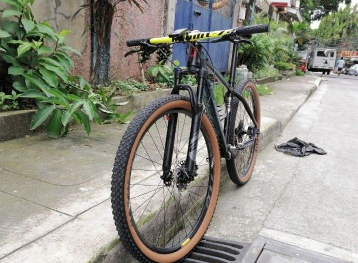 Aeroic discount mountain bike