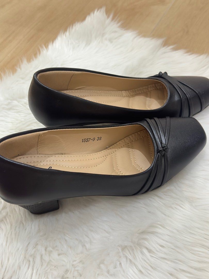Heavy duty school shoes sale