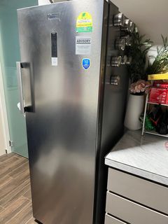 Kenwood ktf60x20 cheap tall freezer