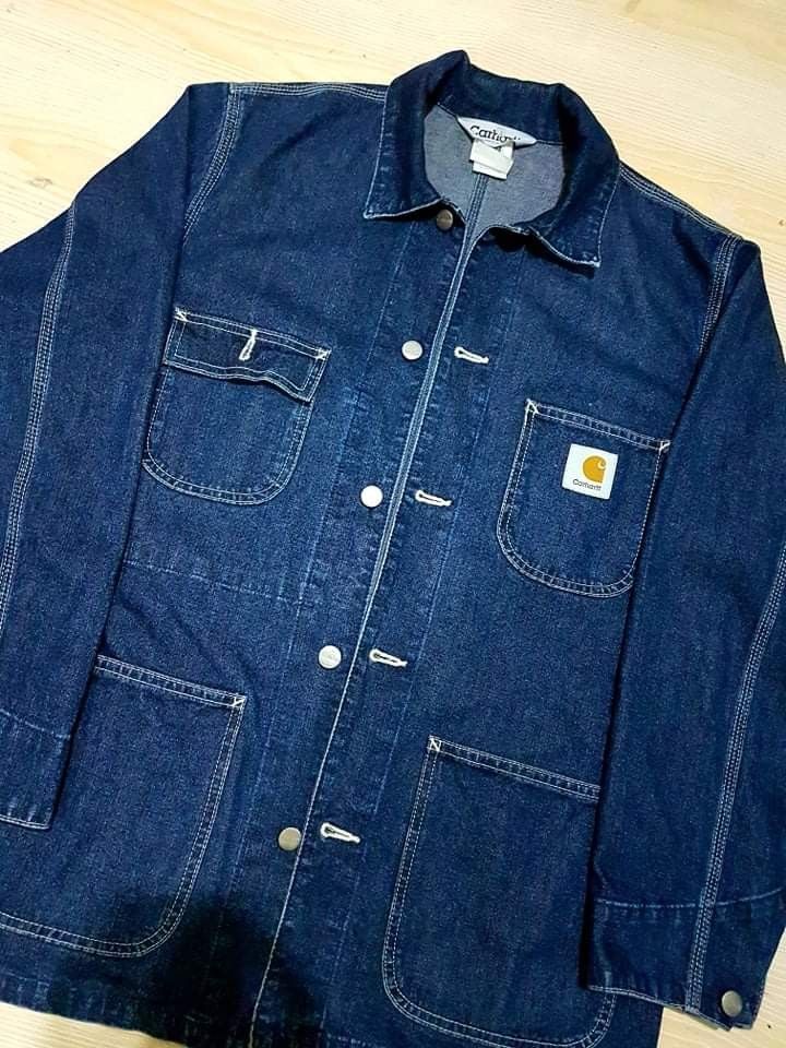 CARHARTT DENIM CHORE JACKET LARGE Men s Fashion Coats Jackets and Outerwear on Carousell
