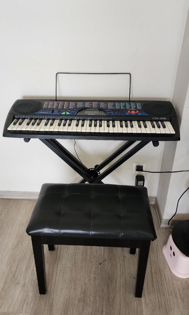 Casio Keyboard CTK 495 Hobbies Toys Music Media Musical