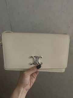 （分類：）位於 。 由 xxseeker 提交（商品編號 1284448476，圖片 1）。簡介： 。