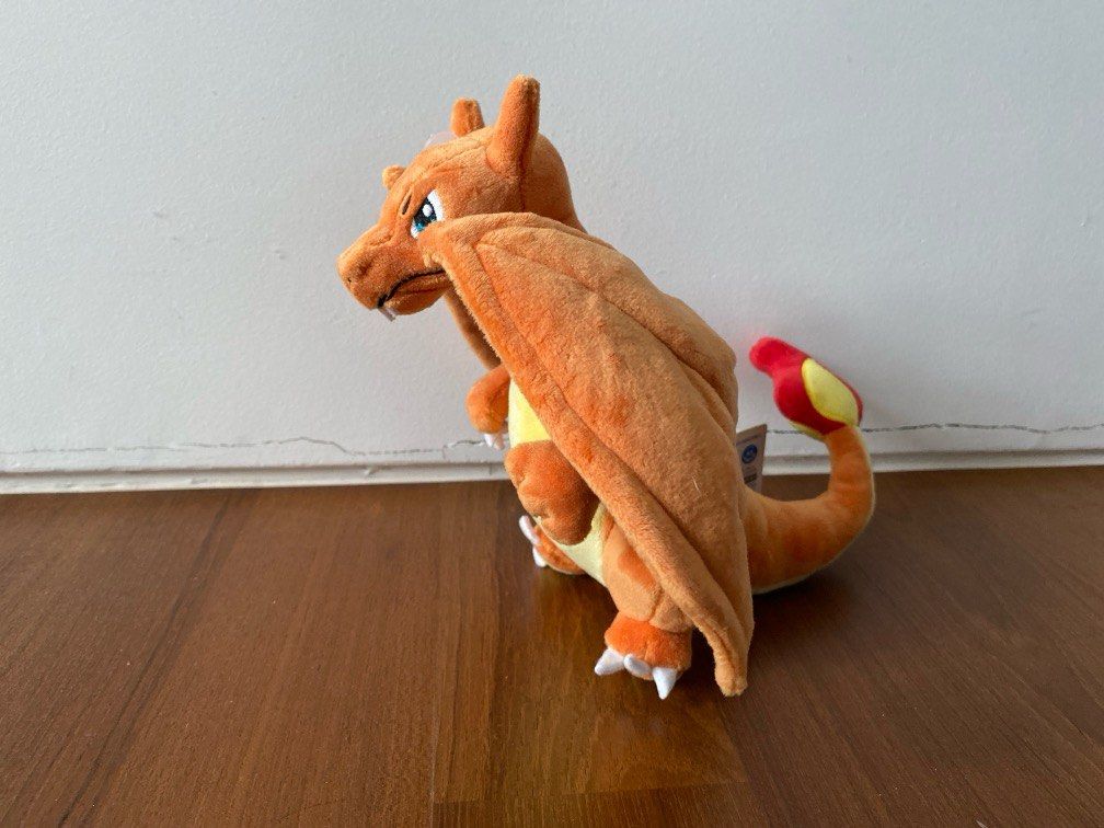 Charizard (Category: Plushies & Soft Toys) located in Singapore. Submitted by icymonkey (Listing ID 1284378527, Image 3). Description: From San Ei Boeki. Bought from Japan but don’t want it anymore PP95(S).