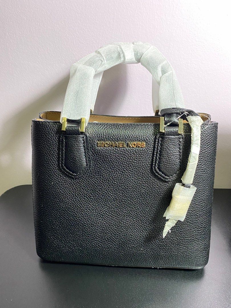 Clearance on michael kors cheap handbags