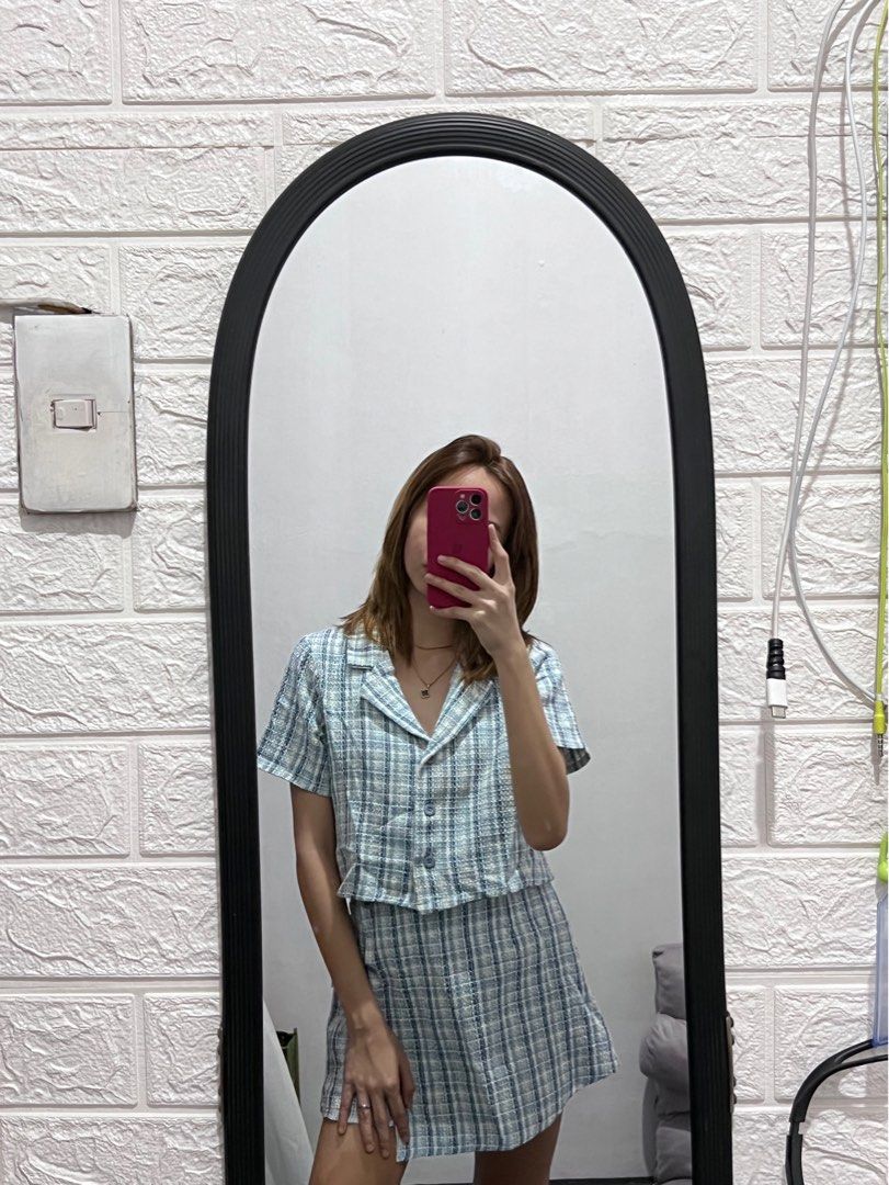 tweed coords (Category: Sets or Coordinates) located in Pasig City. Submitted by _heysissy (Listing ID 1284551311, Image 1). Description: can fit xs-m.