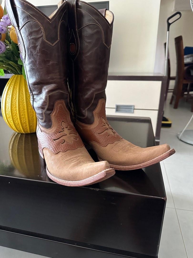 Mens cowboy boot best sale sizes