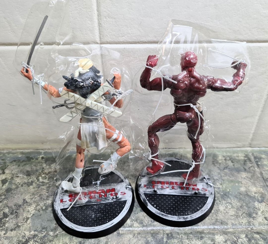 DAREDEVIL & ELEKTRA SET - Marvel Legends Urban Legends Series (Category: Figurines & Statues) located in Quezon City. Submitted by charliebrown_olx (Listing ID 1284471249, Image 3). Description: eries: Marvel Legends Urban Legends Boxset (Spider-man, Punisher) Set: DAREDEVIL & ELEKTRA Classification: New Condition: Mint, Complete with Base Set Price: P1,350.00 TERMS & CONDITIONS: 1. C.O.D. Can meet buyers at - Del Monte Ave, Q.C. - Mla Memorial P