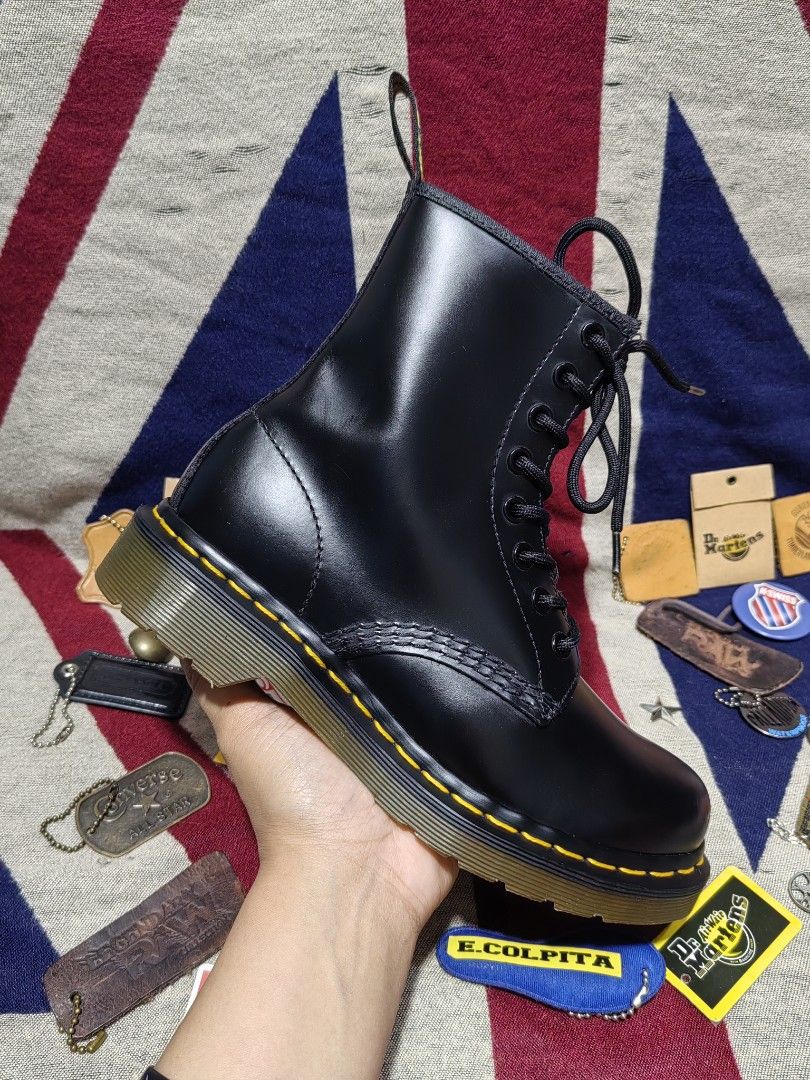 Dr hotsell martens 11822