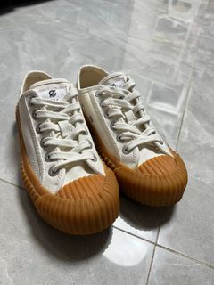 （分類：）位於 。 由 kkh152 提交（商品編號 1284321430，圖片 1）。簡介： 。