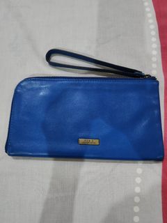 Fino travel wallet (Bought fr Carousell)